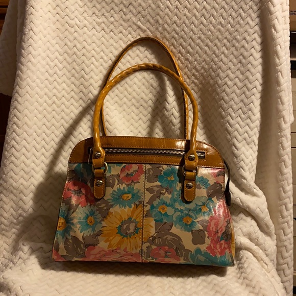 Patricia Nash Handbags - Calvi Leather Sachel in First Bloom/Gold